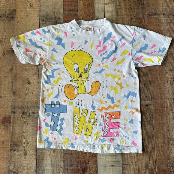 Vintage 1994 Looney Tunes Tweety Graphic T-Shirt All-Over Print Short Sleeve - Picture 1 of 12